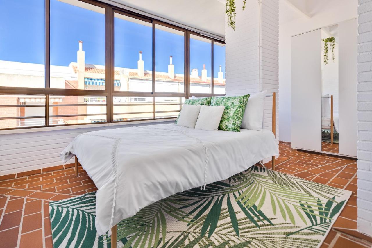 Apartamento La Fiesta, 250 M To The Sea Plus Swimming Pool Torrevieja Exterior photo